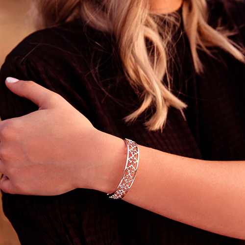Grace Cuff Bracelet Gold