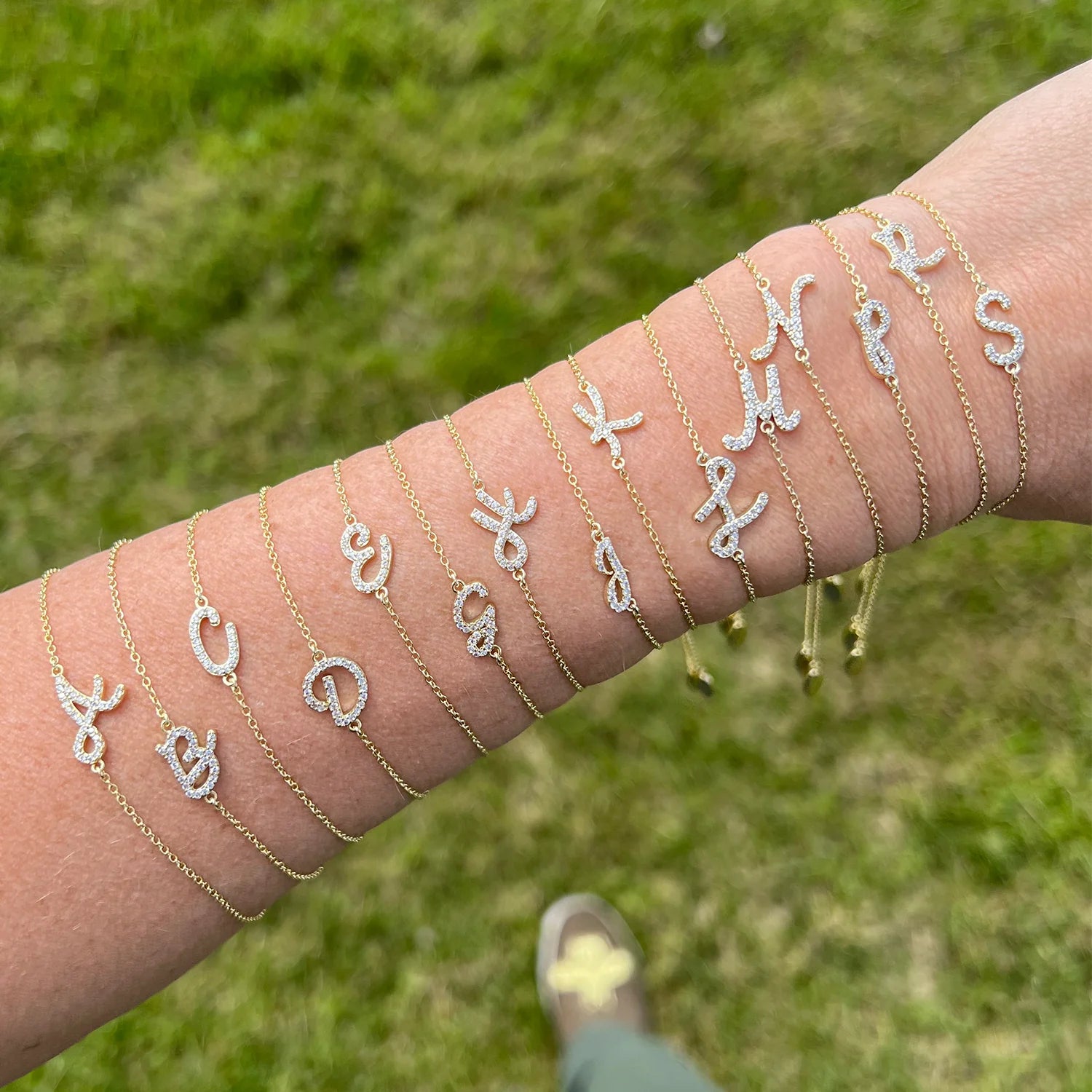 Shine Bright Asymmetrical Initial Bracelet S Gold