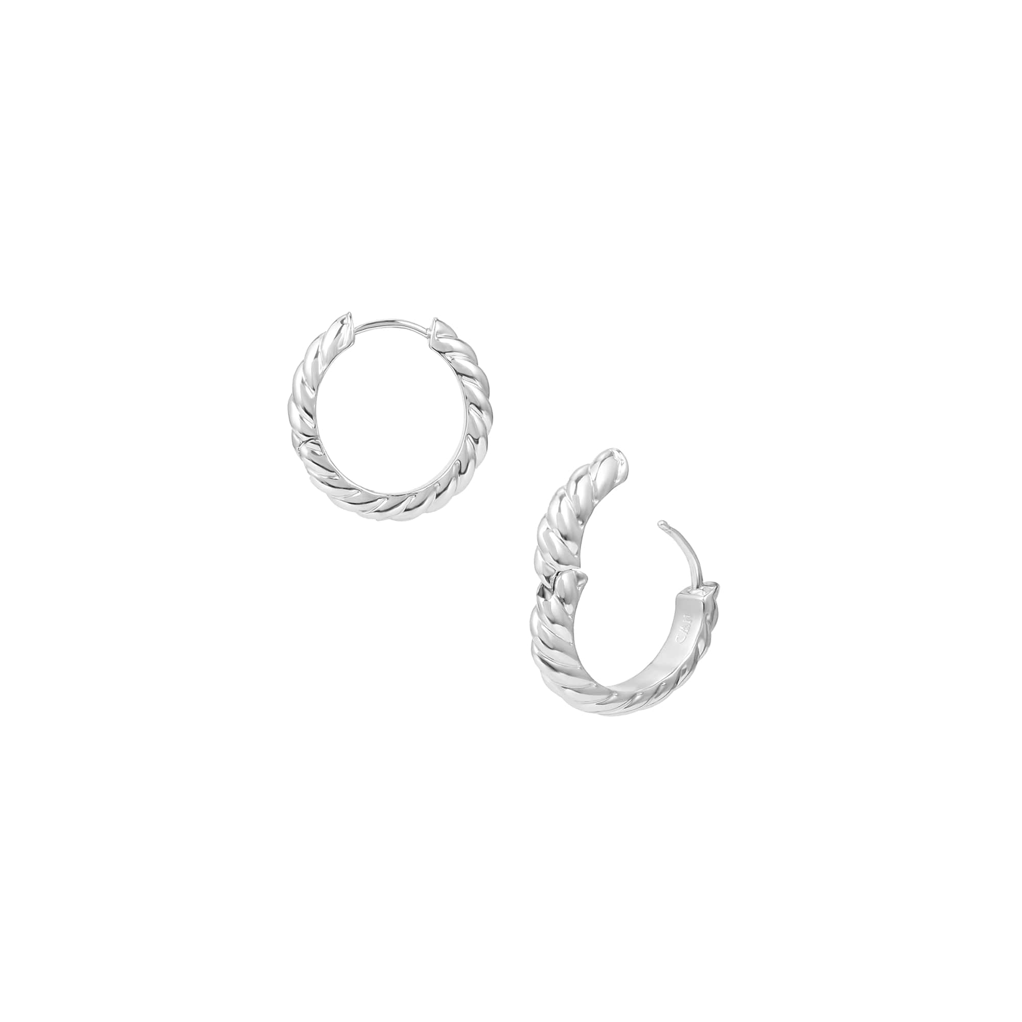 She's Spicy Huggie Earrings Silver | 263-S
