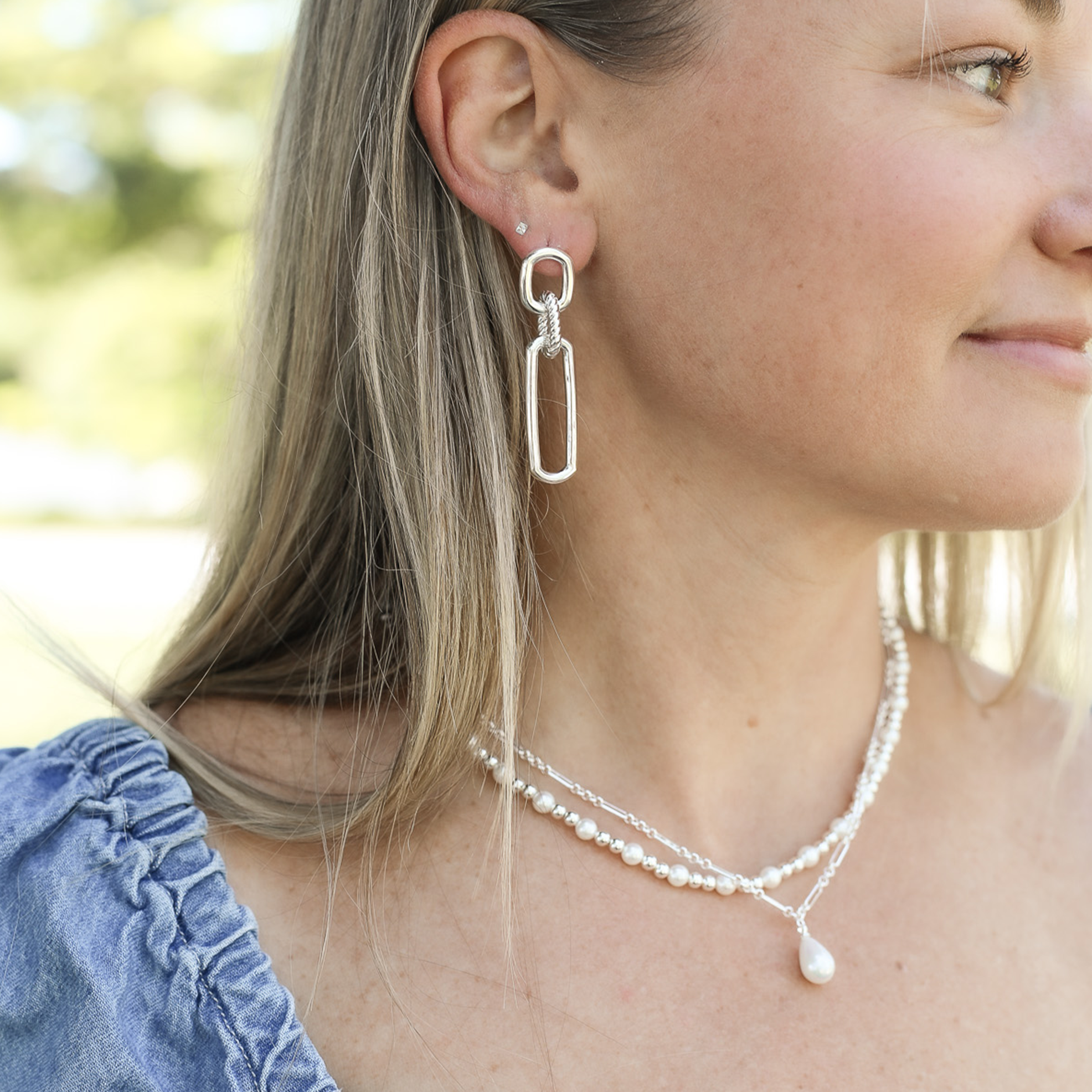 Adorned Pearl Mini Beaded Necklace Silver